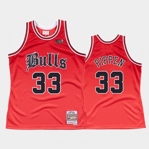 Bulls #33 Scottie Pippen 1997-98 Old English Faded Red Jersey